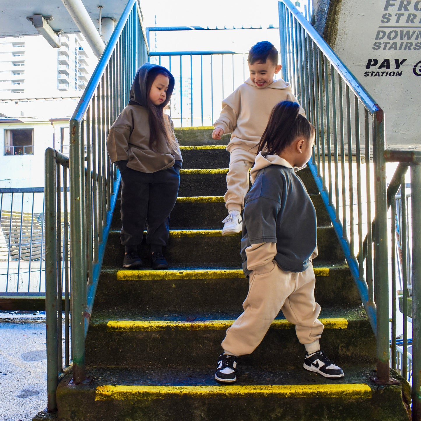 MINI OAK LOUNGE JOGGER